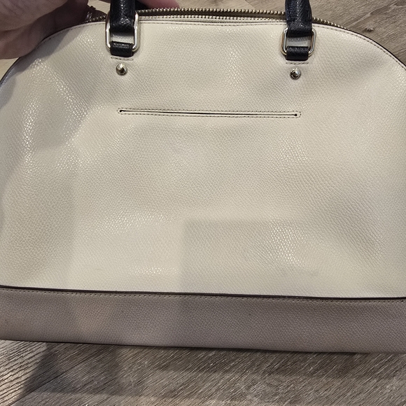 Coach Bag - Picture 5 of 6